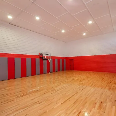 Swim And Gym Mansion-3